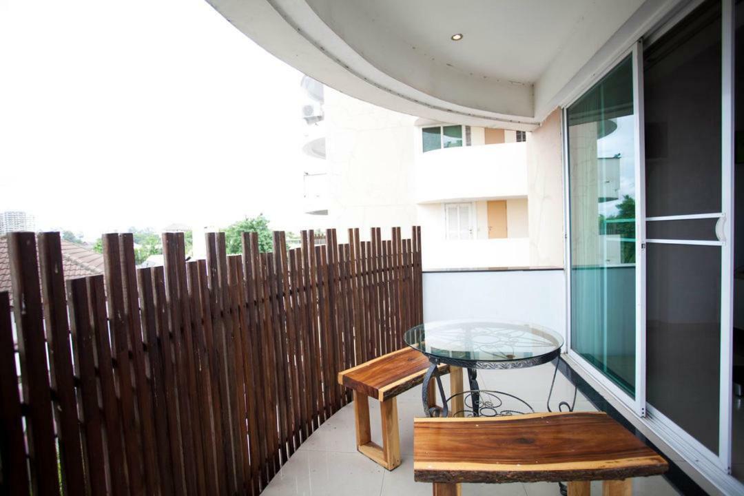 Aparthotel Galare Thong Tower Chiang Mai Exterior foto